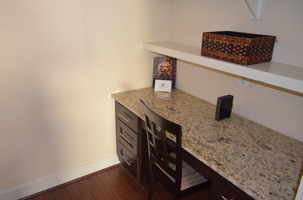 Appartement Domain At Citycentre à Houston Chambre photo